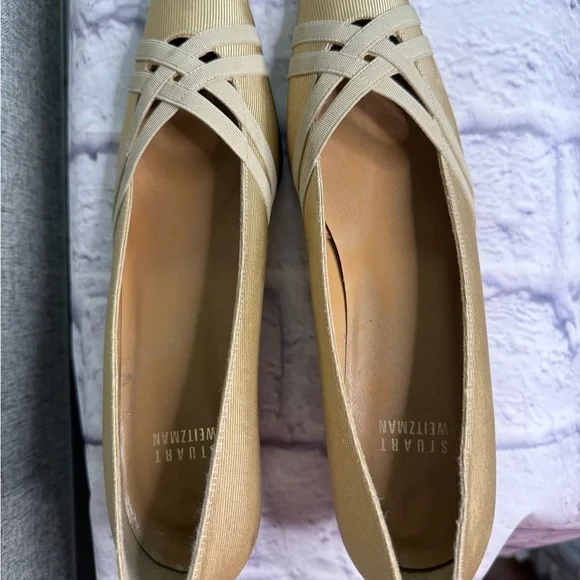 Vintage Stuart Weitzman Gold Cream Pumps Kitten Heel Made in Italy 7.5 Narrow - Picture 5 of 13